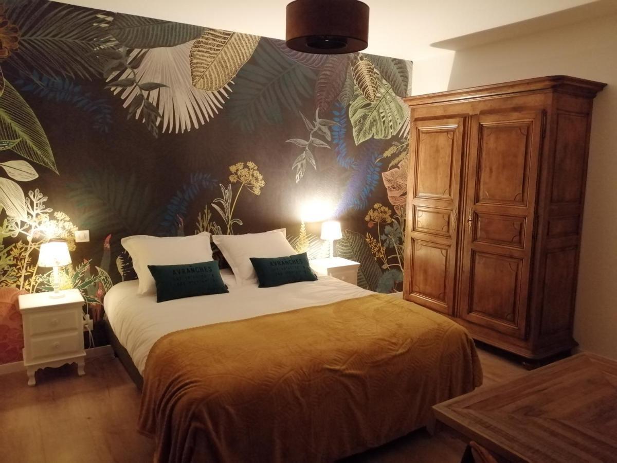 Bed and Breakfast Le Domaine De Pivette Avranches Esterno foto